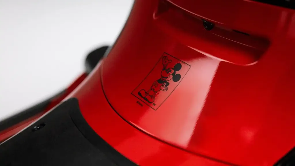 mickey-7-vespa-bkmotion.com_.webp