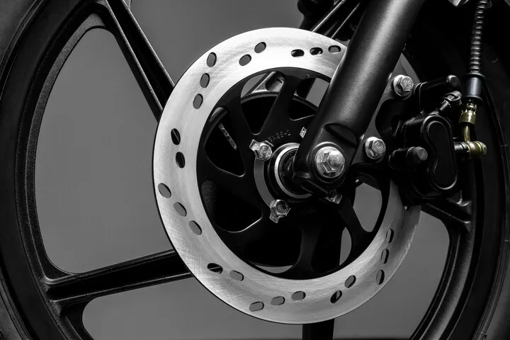 STUDIO-RKC200-00020-720x480-4f25f670-5734-47dc-a70a-742814a19eb9.webp